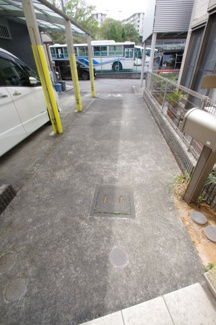 【駐車場】 | 【仲介手数料無料！！】多摩市和田　中古戸建て　3388万円
