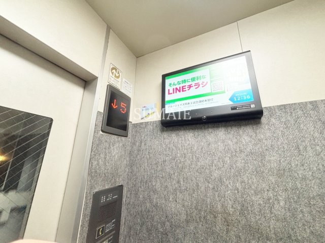 ソレイユ関口のその他共用部分|エレベーター内です。
