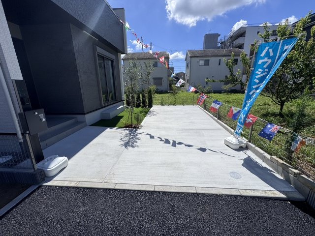 松戸市上矢切新築戸建の駐車場|C号棟駐車スペース