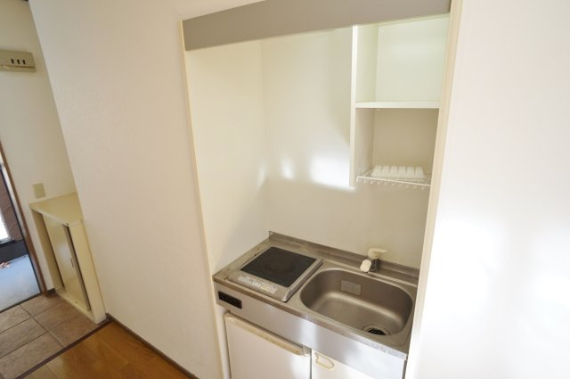 月見山ヒルズのキッチン|※掲載の室内写真は、同建物・同間取りの号室を参考写真として掲載しております。