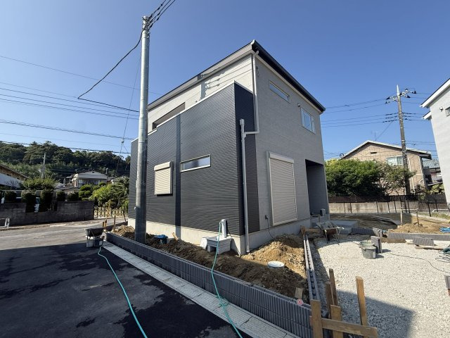 【北西・南西角地】東金市東金B区新築戸建の外観