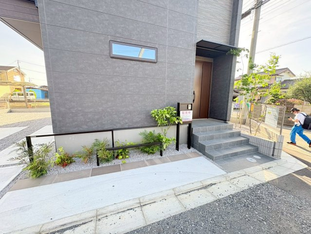 日高市原宿　新築分譲　JR川越線『高麗川駅』徒歩7分　【高麗川小学区】の玄関