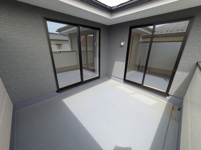 八王子市　長房町　新築一戸建て　６期のバルコニー|～広々としたルーフバルコニー　洗濯物をたくさん干せそうです～