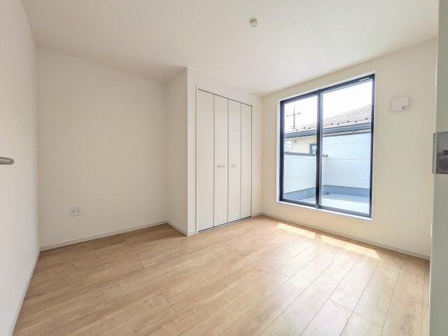 八王子市　長房町　新築一戸建て　６期の子供部屋|～2階バルコニーに面している5.0帖の洋室です～