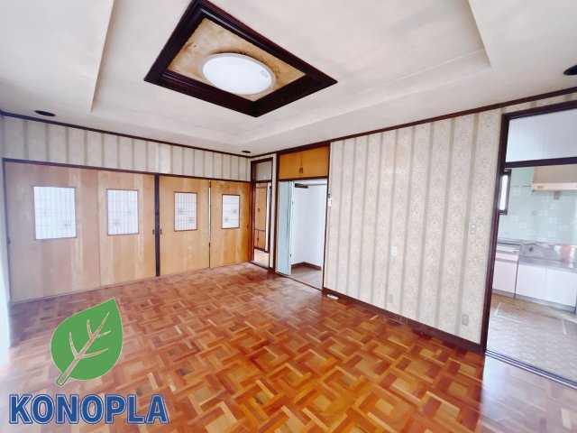 【中古戸建】高崎市片岡町2丁目のその他|■リビング｜家族でゆったりくつろげる、居心地の良いリビング♪賃貸と違って、テレビや音楽の音を気にしなくて良いことが嬉しいですね(*＾＾*)