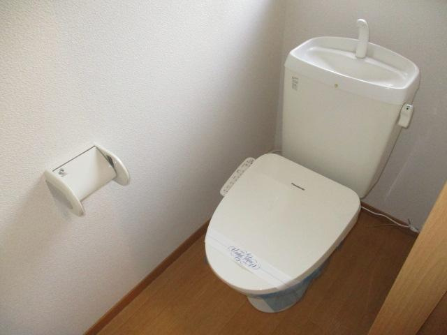 フェリーチェ福田のトイレ|ゆったりとした空間のトイレです