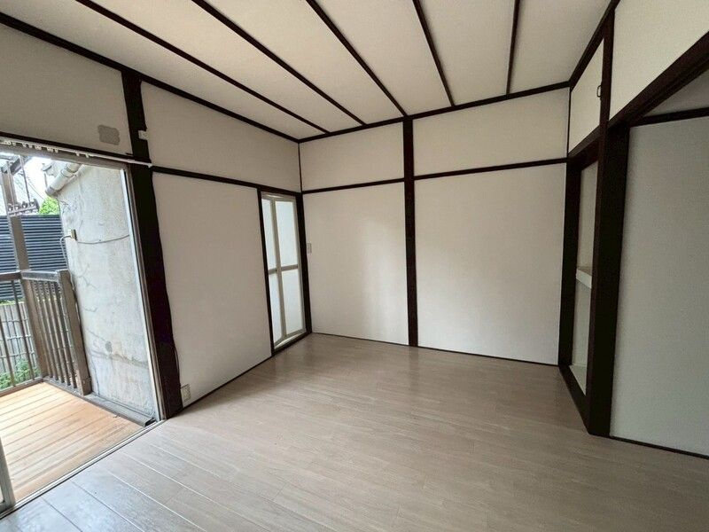 蔵垣内3丁目アパートの寝室
