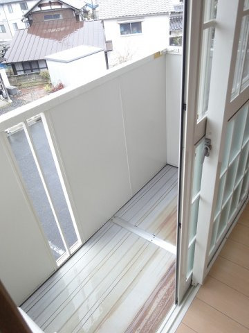 サンコーポミヤケのバルコニー|落ち着いた時間を過ごせるバルコニーです