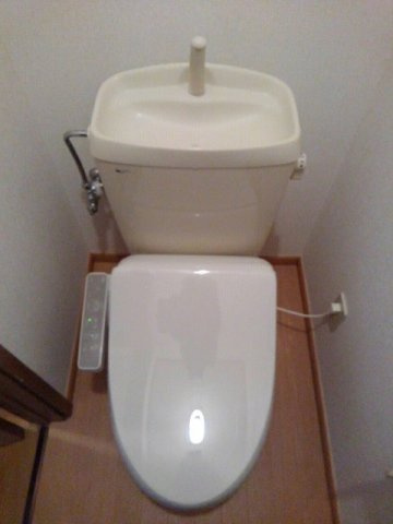 コンフォールのトイレ