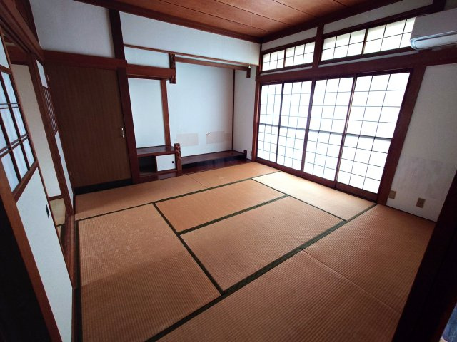 西宮貸家の和室