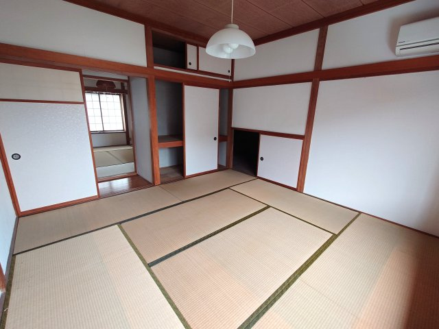 西宮貸家の和室