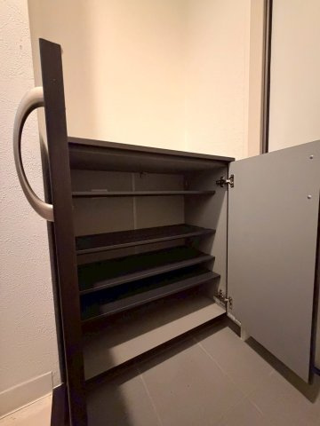 ル　サブール　名古屋市賃貸　仲介手数料無料の玄関