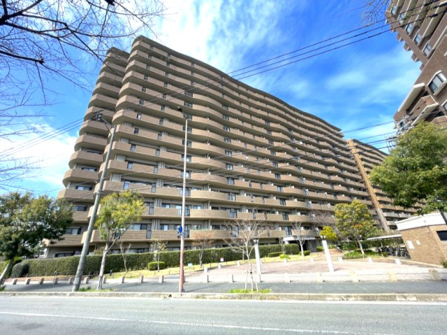 パロス・リバーコート参番館