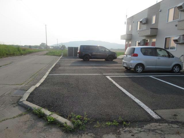 Ridenteの駐車場