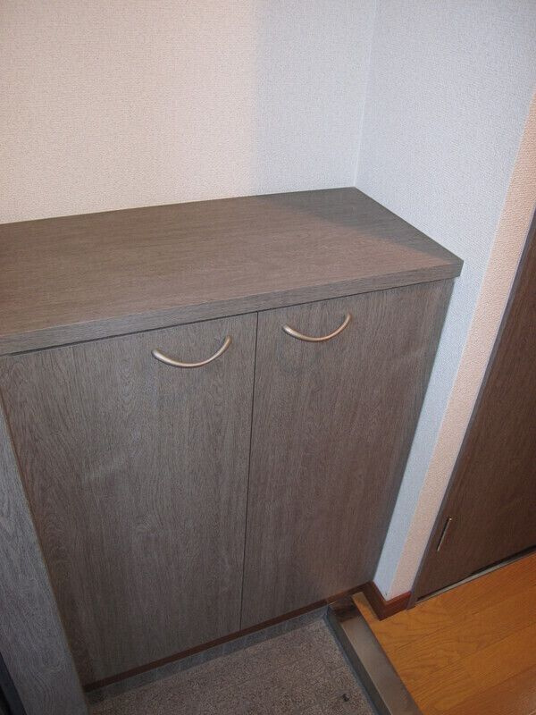 ロイヤル神屋の玄関