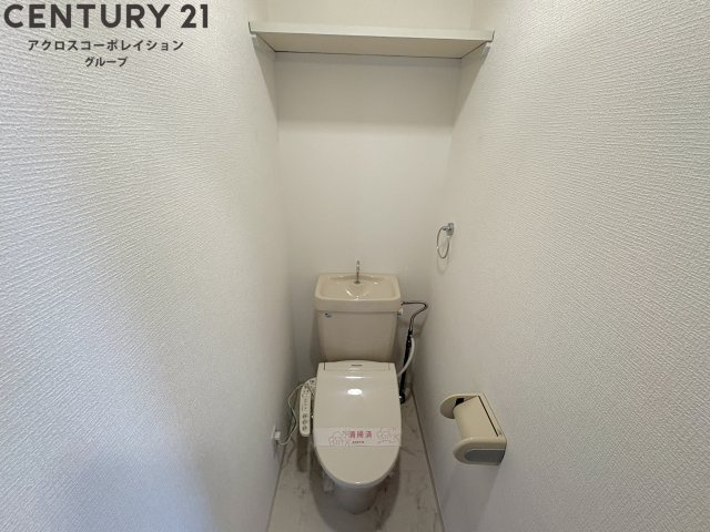 ゆったり落ち着けるトイレです