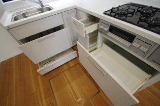 【キッチン】 | 【仲介手数料無料！！】多摩市和田　リフォーム済み中古戸建て　2699万円