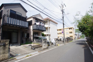 【前面道路含む現地写真】