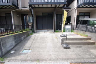 【駐車場】 | 【仲介手数料無料！！】多摩市和田　リフォーム済み中古戸建て　2699万円
