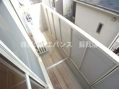 【バルコニー】 | メゾンフルール | 開放的で明るい空間を演出してくれるバルコニーです