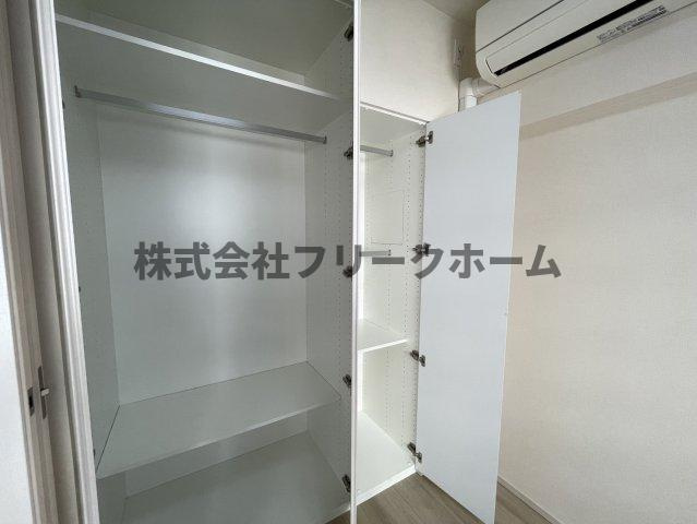 三鷹市上連雀２丁目の賃貸マンションの収納