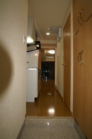 ルーブル野方参番館 の玄関