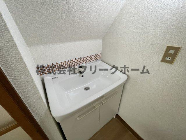 グリーンスクエアの独立洗面台