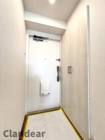 ルックハイツ金町の玄関|ドキドキの新生活も、安心してスタート。ぴったりの住まいを見つけませんか？クランディアが一緒に住まい選びをサポートします‼　まずは、お気軽にお問合せください　＃クランディア