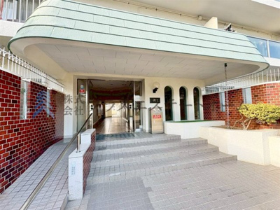 【エントランス】 | ルモン舞子 | エントランス入口♪