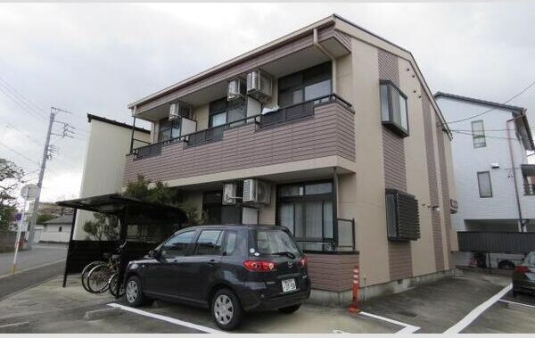シャローム八田の外観