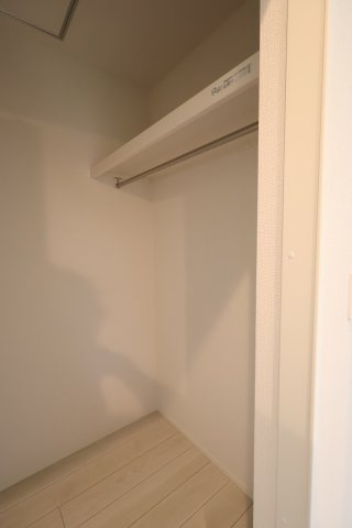 《仲介手数料無料》ふじみ野市苗間353-7新築一戸建てグラファーレの収納