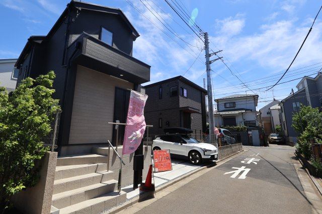 《仲介手数料無料》ふじみ野市苗間353-7新築一戸建てグラファーレの外観