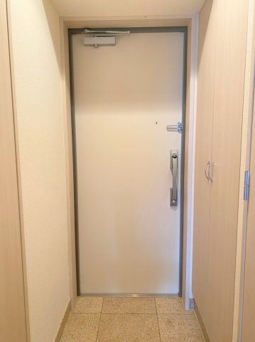 玄関です。（※別室写真参照）