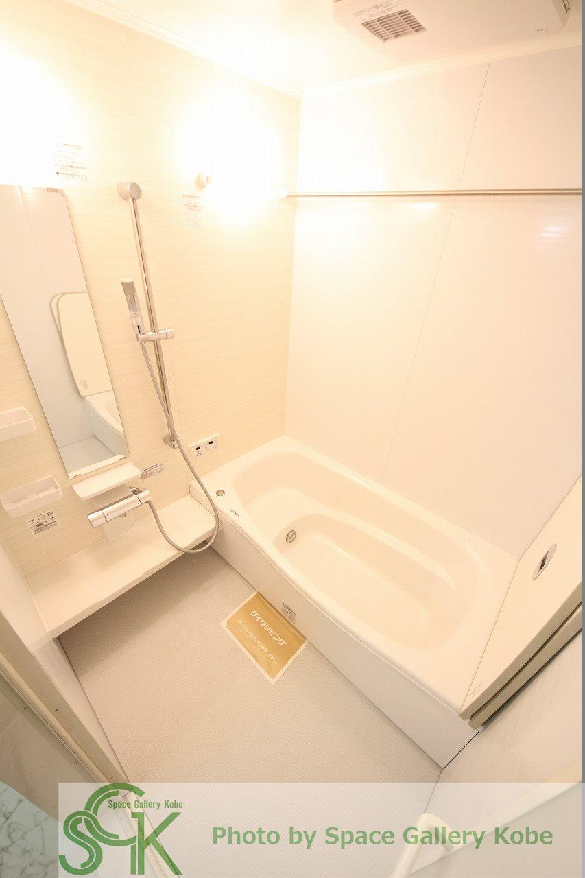 アルコバレーノⅤの浴室|※お部屋により仕様が異なる場合がございます※