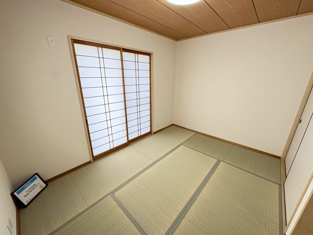 垂水区清玄町　中古戸建ての和室|温かみのある和室あります