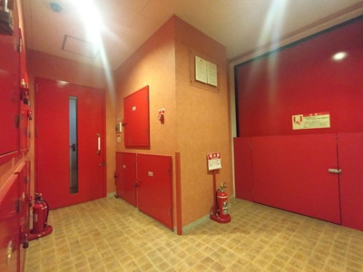 【その他共用部分】 | 南区曽池町2丁目　売店舗　事務所 | ★駐車場６台可！
★自社ビルとしても最適！