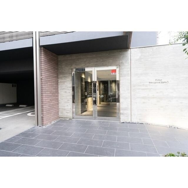 プライマル品川西大井のエントランス