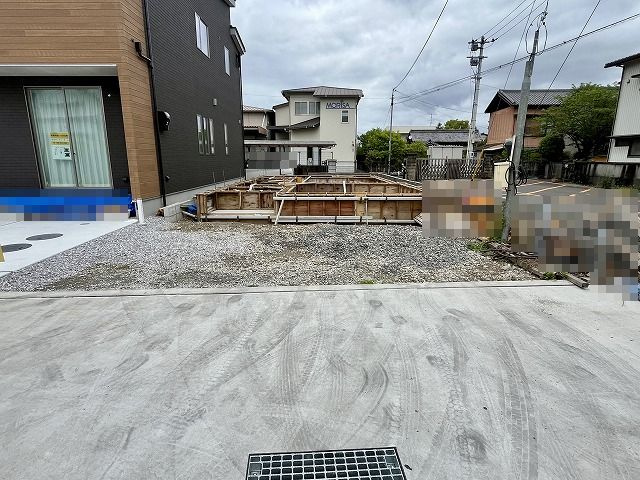 土佐市高岡町乙　新築住宅の外観|土地現況：４月中旬
