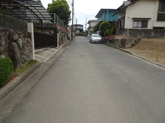 【前面道路含む現地写真】 | 川西市清和台東1丁目3の34　建築条件無土地