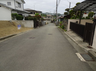 【前面道路含む現地写真】 | 川西市清和台東1丁目3の34　建築条件無土地