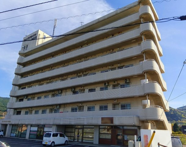西条市楢木の一棟マンション