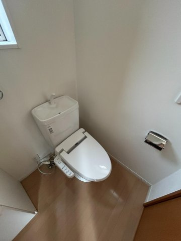 トゥプレのトイレ