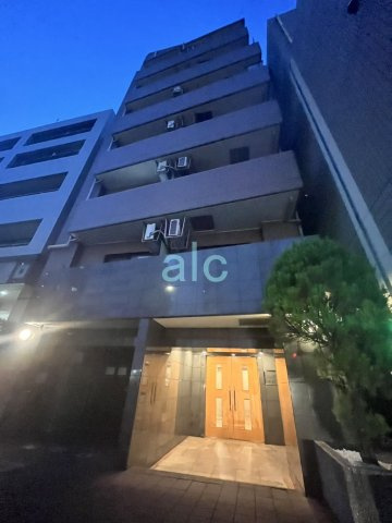 中野区中央３丁目の賃貸マンションの外観