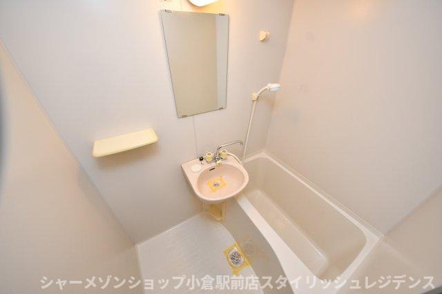 ロイヤルトレンディの浴室
