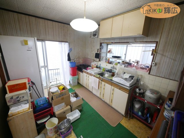 姫路市宮上町2丁目　中古戸建の居間・リビング