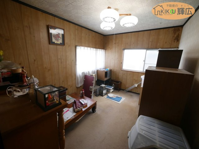 姫路市宮上町2丁目　中古戸建の洋室