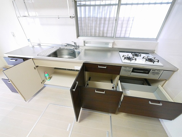 大和郡山市九条町戸建てのキッチン