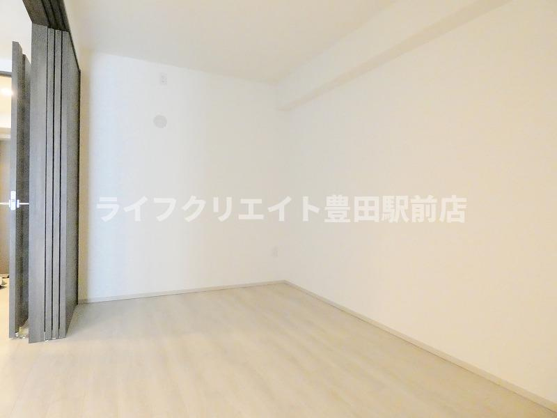 プライマル八王子横山町の居間・リビング