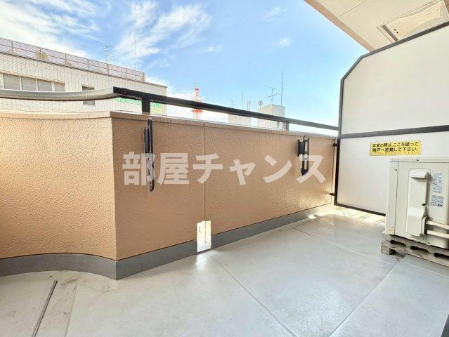 エクセルシオール金山のバルコニー