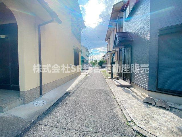 豊浦町中古戸建の前面道路含む現地写真|前面道路含む現地写真です